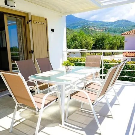 Charikleia'S 2 Bedroom Appartment In Pelion Volos Exterior photo